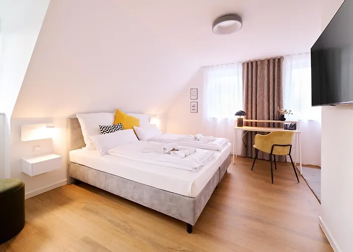 Σπίτι διακοπών Xzllenz - 4 Schlafzimmer, Zentral, Parken, U-bahn, 2 Baeder, 4 Smart-tv, Optional Einzelbett