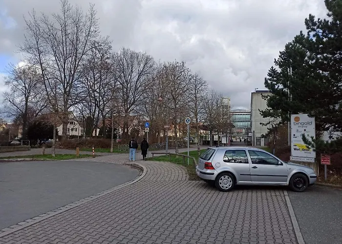 Ferienhaus Xzllenz - 4 Schlafzimmer, Zentral, Parken, U-bahn, 2 Bäder, 4 Smart-tv, Optional Einzelbett